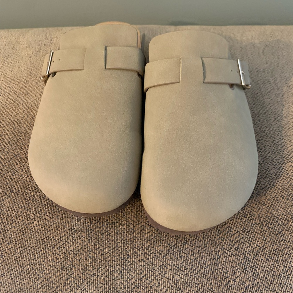 SheIn Girls Slides - Picture 3 of 5